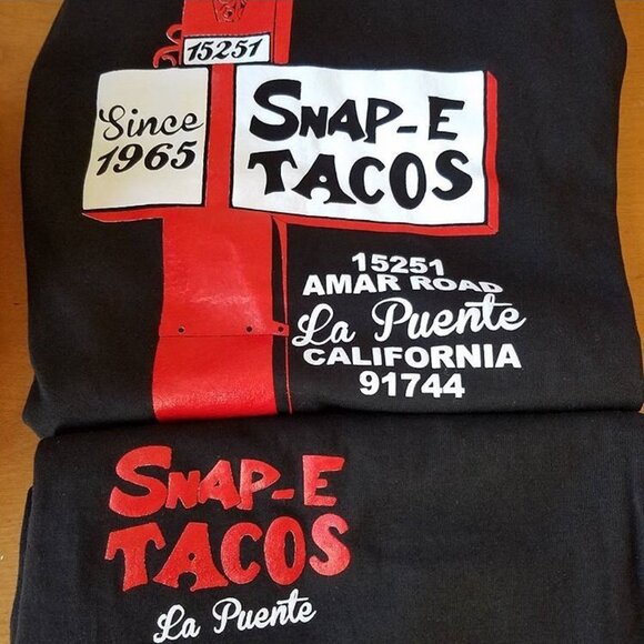 Authentic Unisex Snap-E Tacos La Puente Black T-Shirt - Picture 1 of 9
